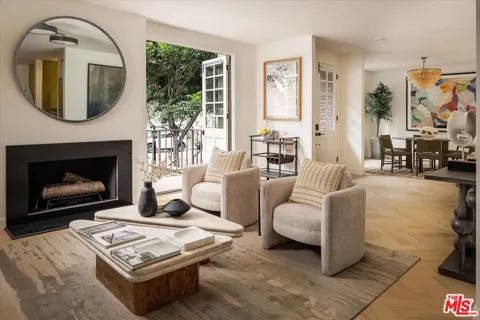 1140 Chelsea Avenue