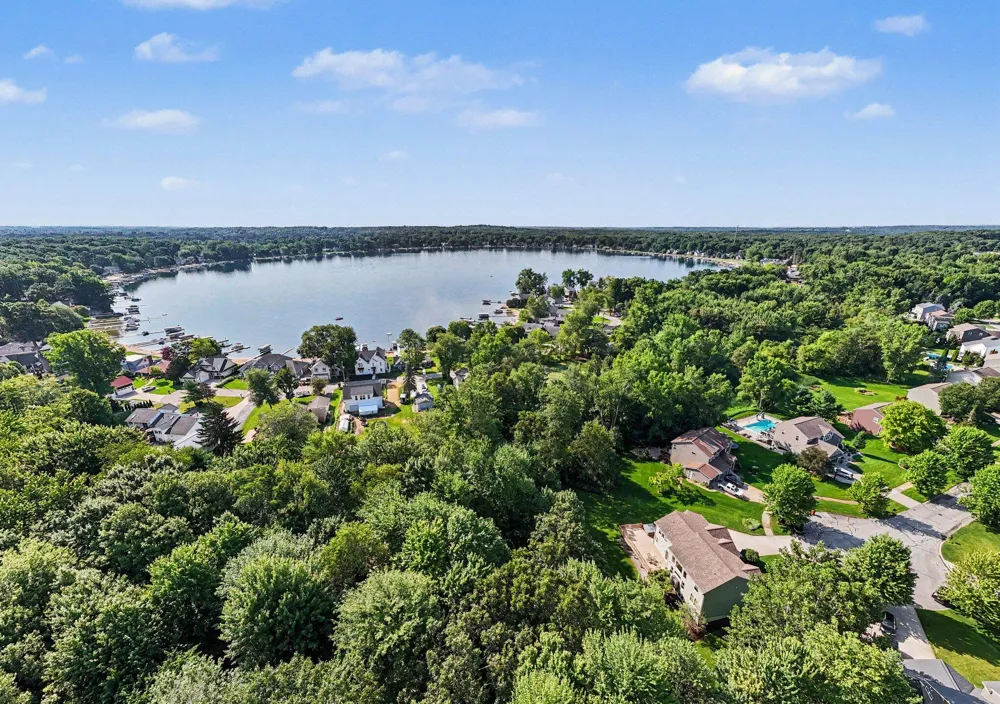 7342 Silver Meadow Drive NE Rockford, MI 49341