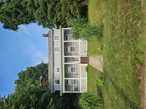 14 rams hill Road