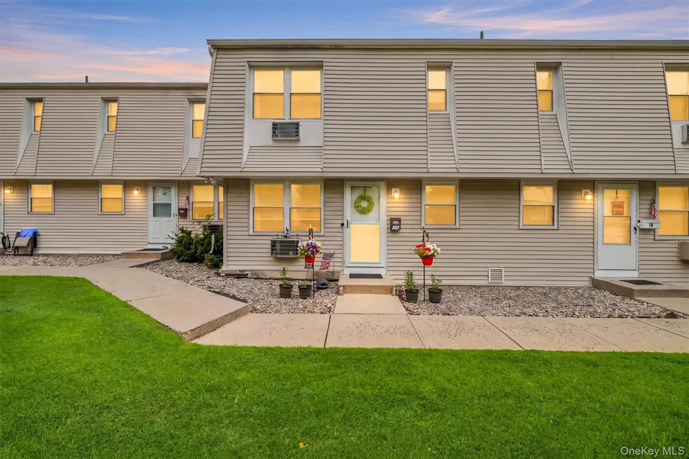 20 Main #13 Garnerville, NY 10923