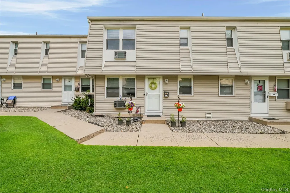 20 Main #13 Garnerville, NY 10923