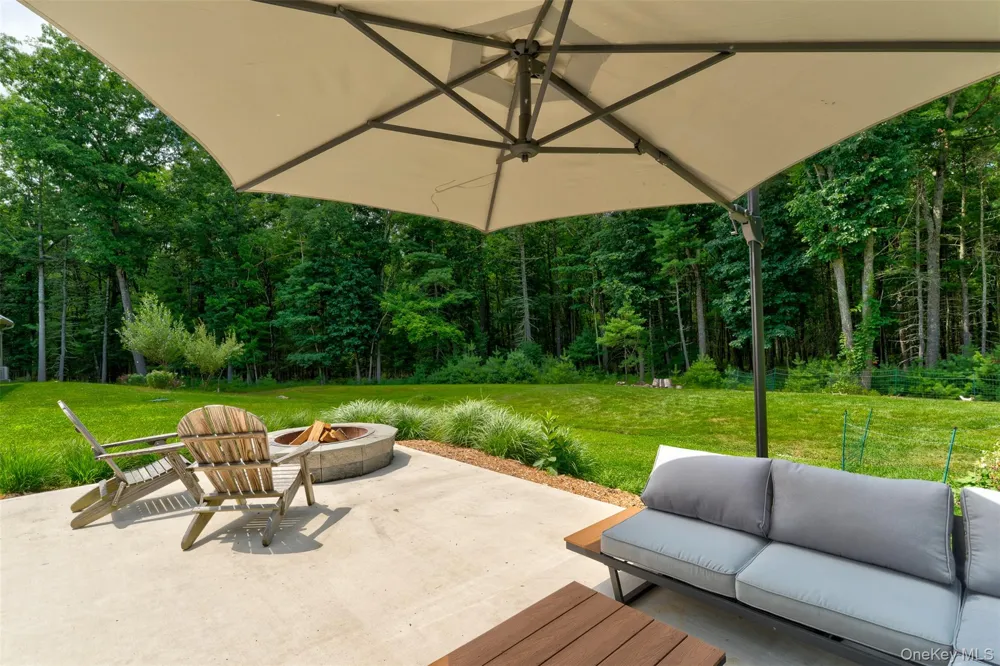 116 Francis Drive Narrowsburg, NY 12764