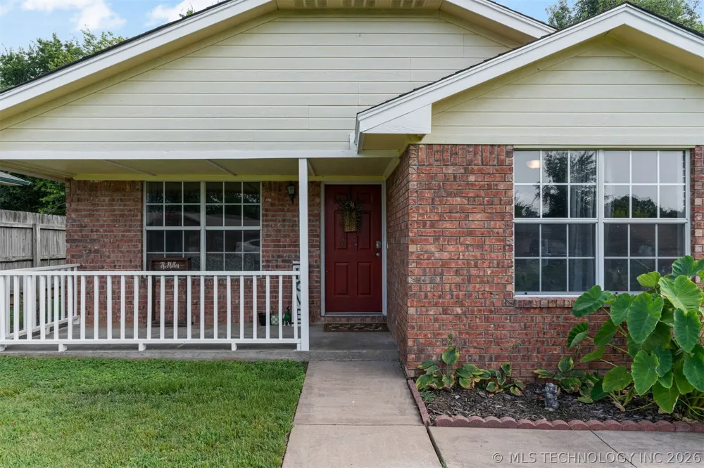 503 Straight Street Fort Gibson, OK 74434