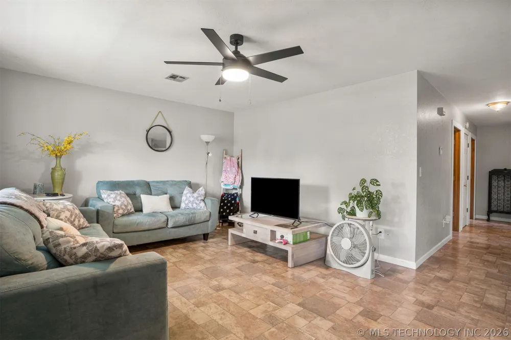 503 Straight Street Fort Gibson, OK 74434