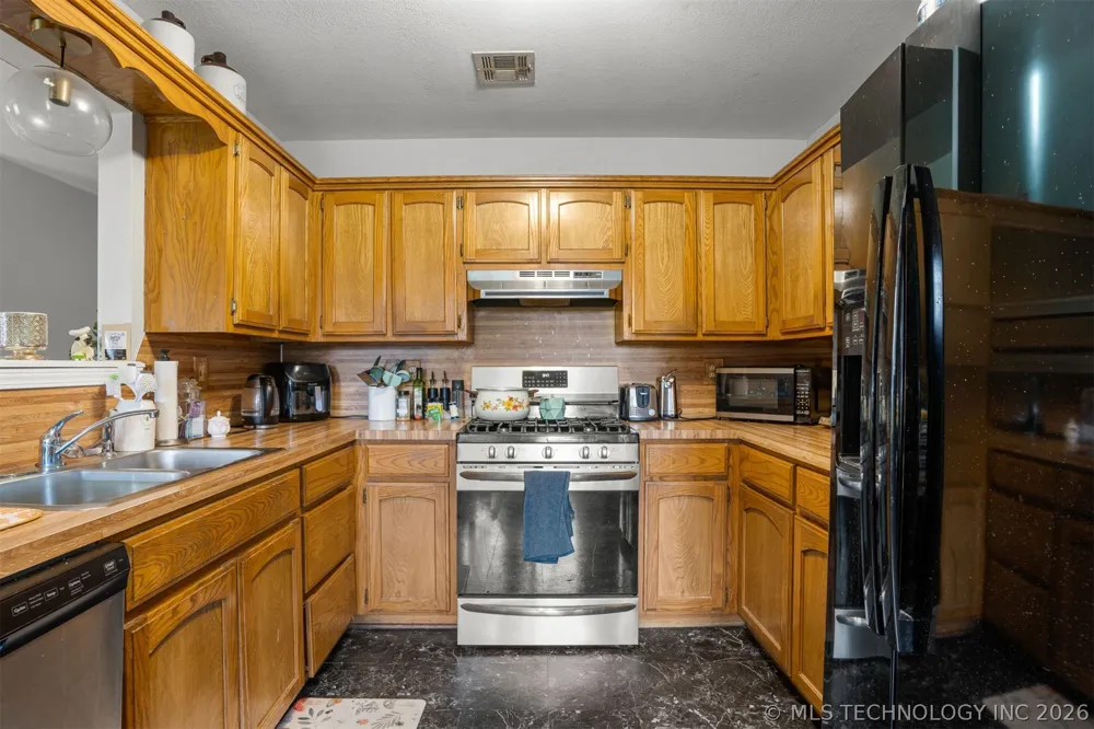 503 Straight Street Fort Gibson, OK 74434
