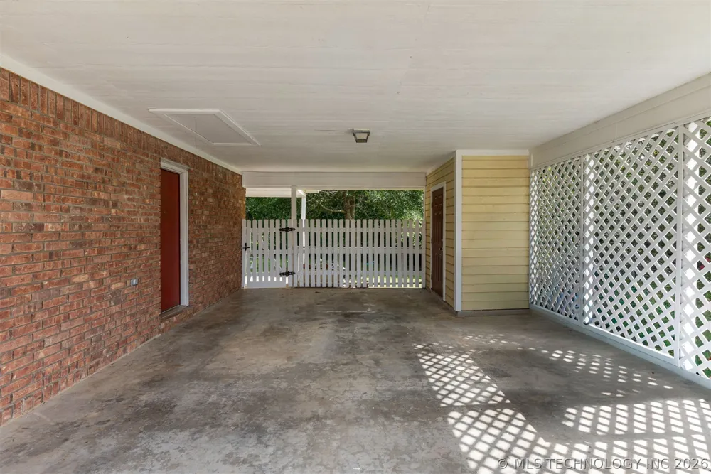 503 Straight Street Fort Gibson, OK 74434