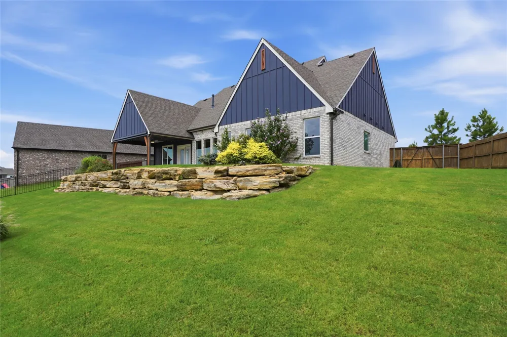 14229 S College Avenue Bixby, OK 74008