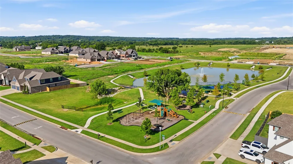 14229 S College Avenue Bixby, OK 74008
