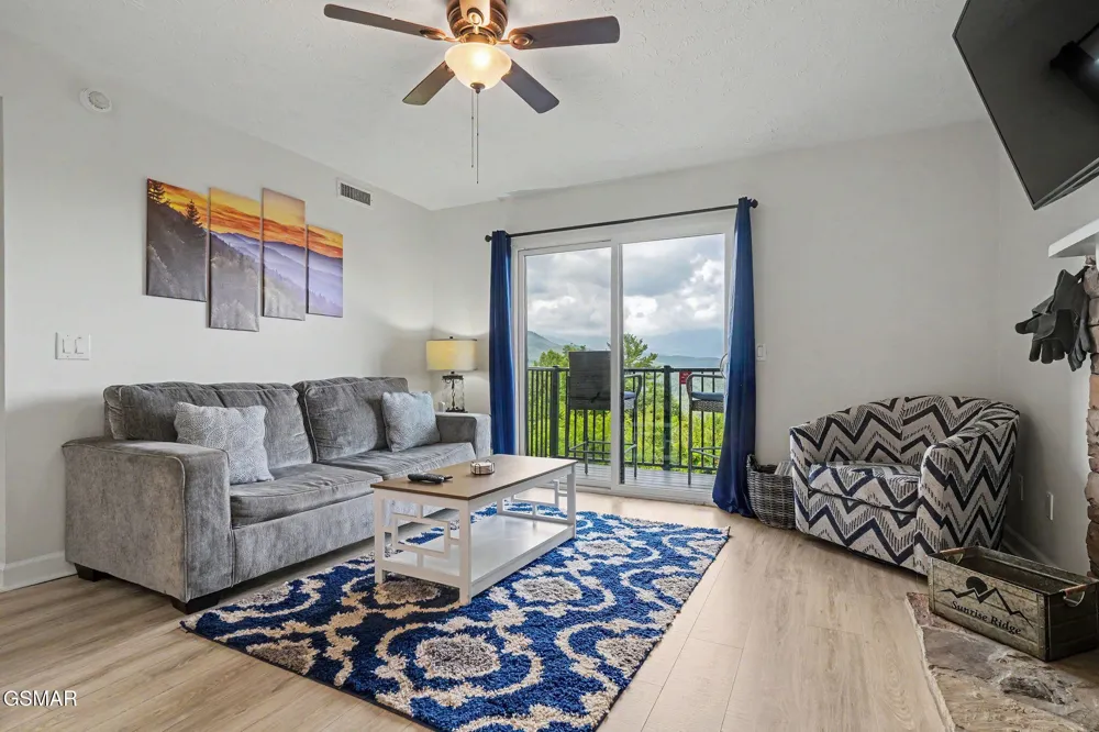3710 Weber Road #104E Gatlinburg, TN 37738
