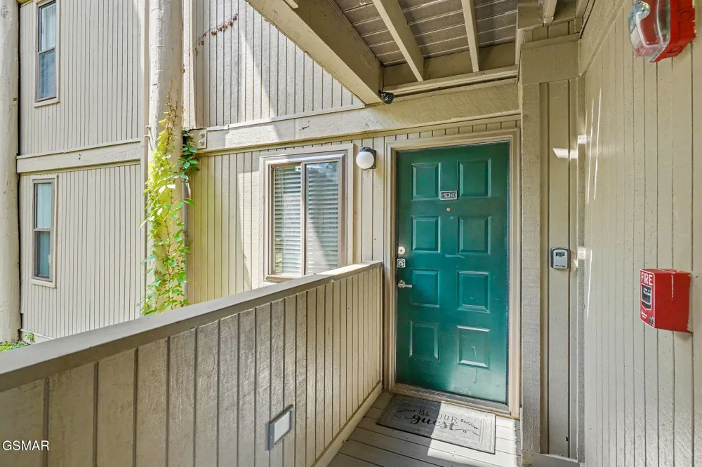 3710 Weber Road #104E Gatlinburg, TN 37738