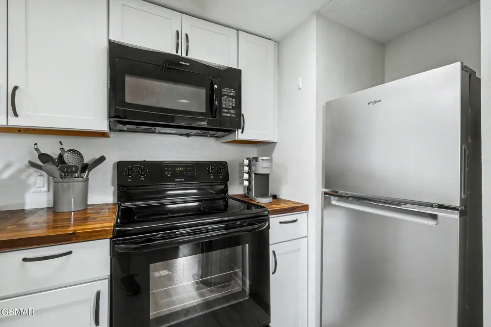 3710 Weber Road #104E Gatlinburg, TN 37738