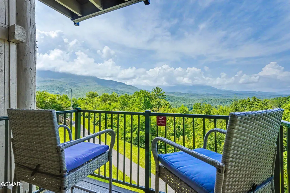 3710 Weber Road #104E Gatlinburg, TN 37738