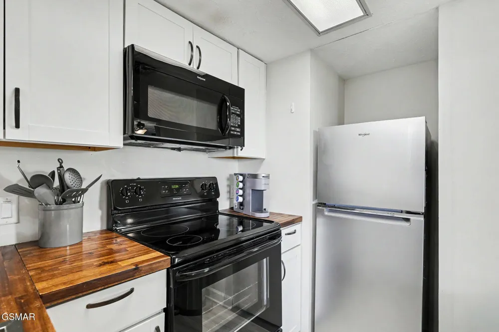 3710 Weber Road #104E Gatlinburg, TN 37738