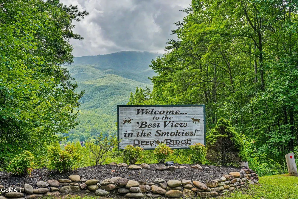 3710 Weber Road #104E Gatlinburg, TN 37738
