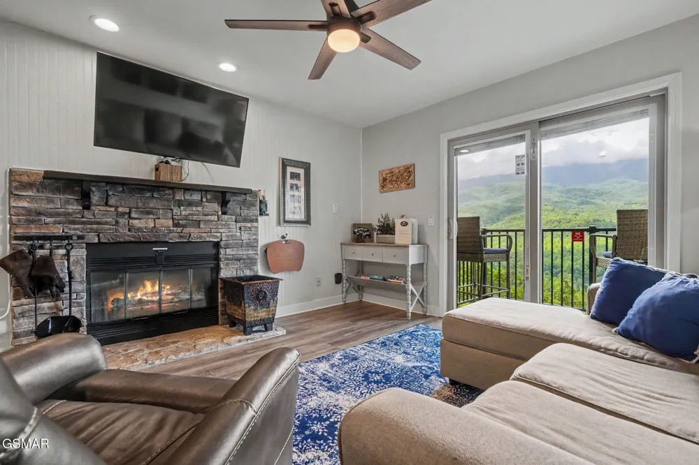 3710 Weber Road #104C Gatlinburg, TN 37738