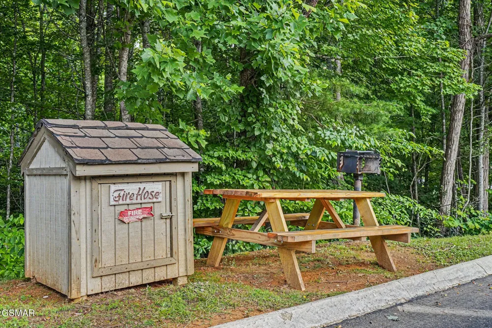 3710 Weber Road #104C Gatlinburg, TN 37738
