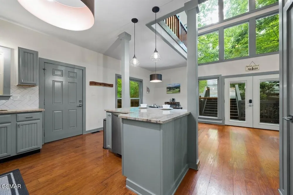 438 Laurel Road Townsend, TN 37882