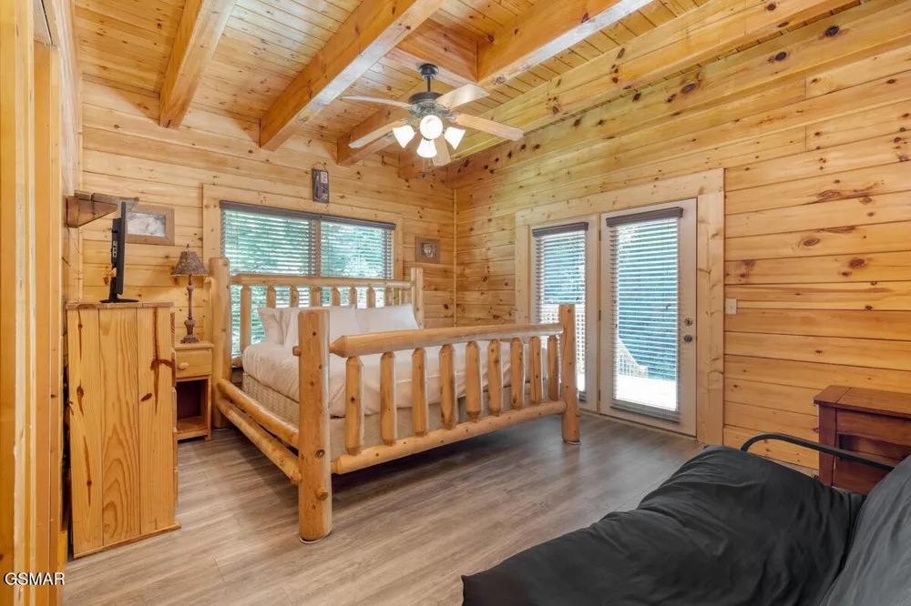 307 Caney Creek Road Pigeon Forge, TN 37863