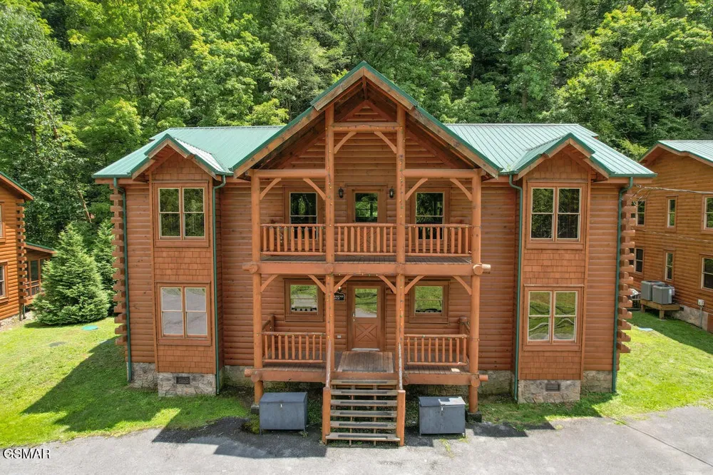 307 Caney Creek Road Pigeon Forge, TN 37863