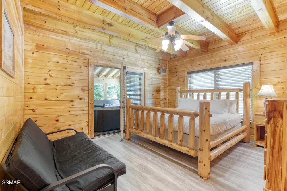 307 Caney Creek Road Pigeon Forge, TN 37863