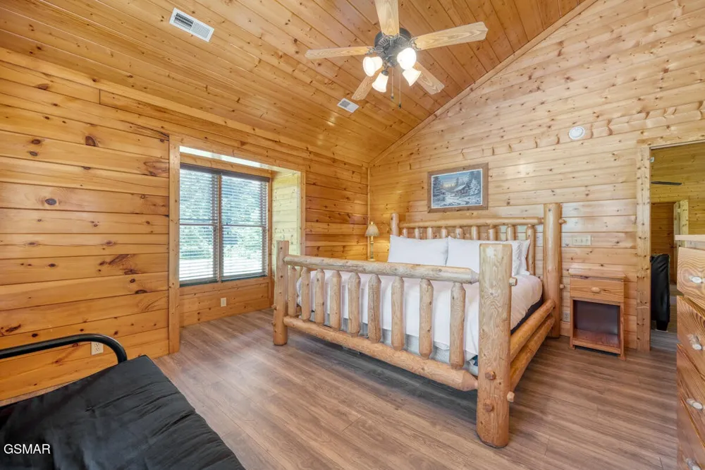 307 Caney Creek Road Pigeon Forge, TN 37863