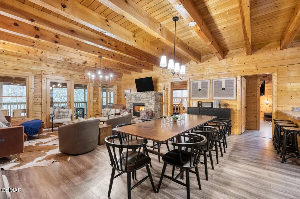 307 Caney Creek Road Pigeon Forge, TN 37863