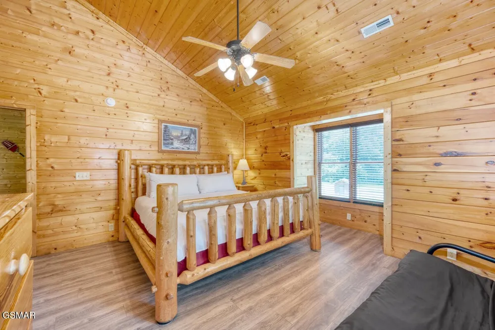 307 Caney Creek Road Pigeon Forge, TN 37863