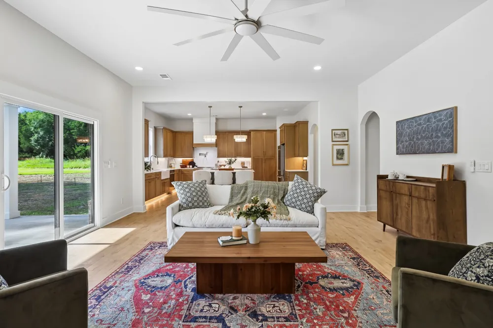 3390 Mealer Rd Chapel Hill, TN 37034