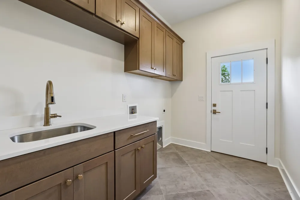 3390 Mealer Rd Chapel Hill, TN 37034