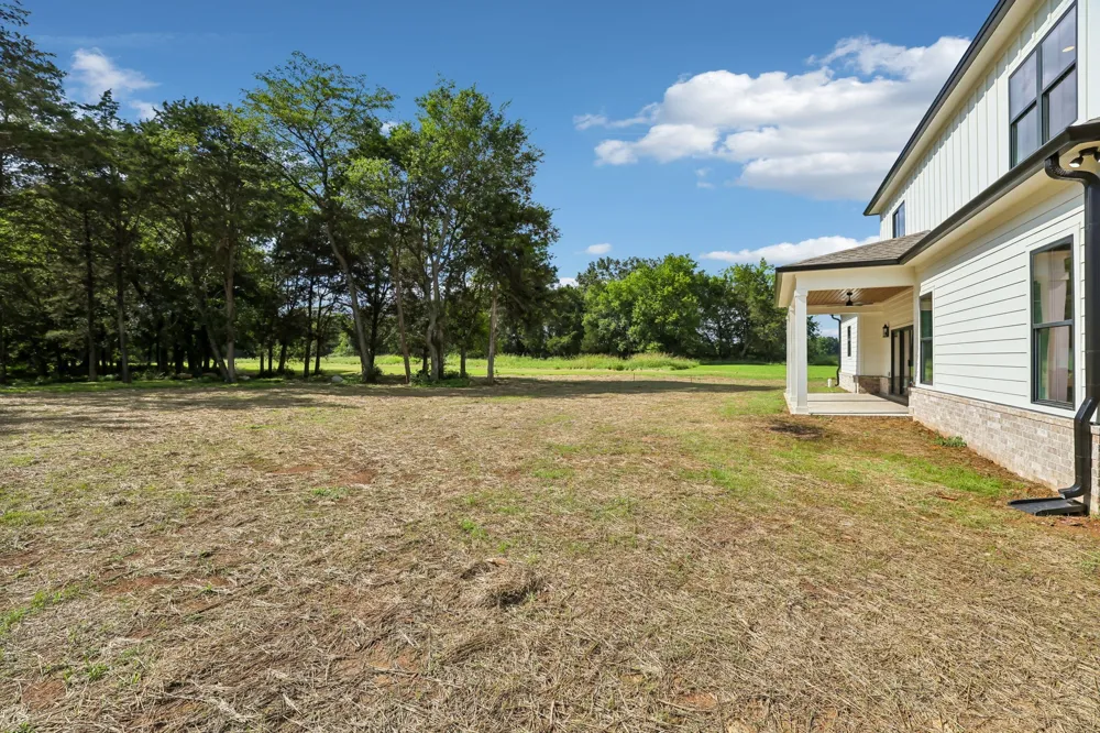 3390 Mealer Rd Chapel Hill, TN 37034