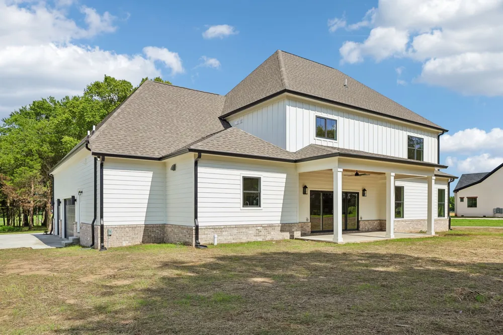 3390 Mealer Rd Chapel Hill, TN 37034