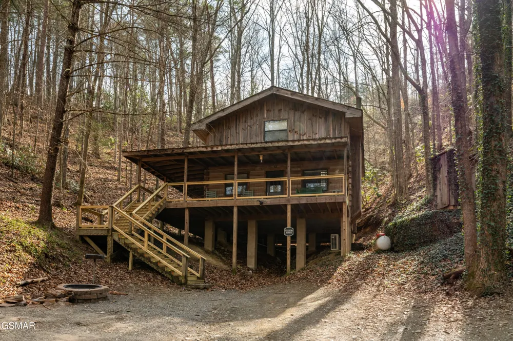 460 Boat Gunnel Road Townsend, TN 37882