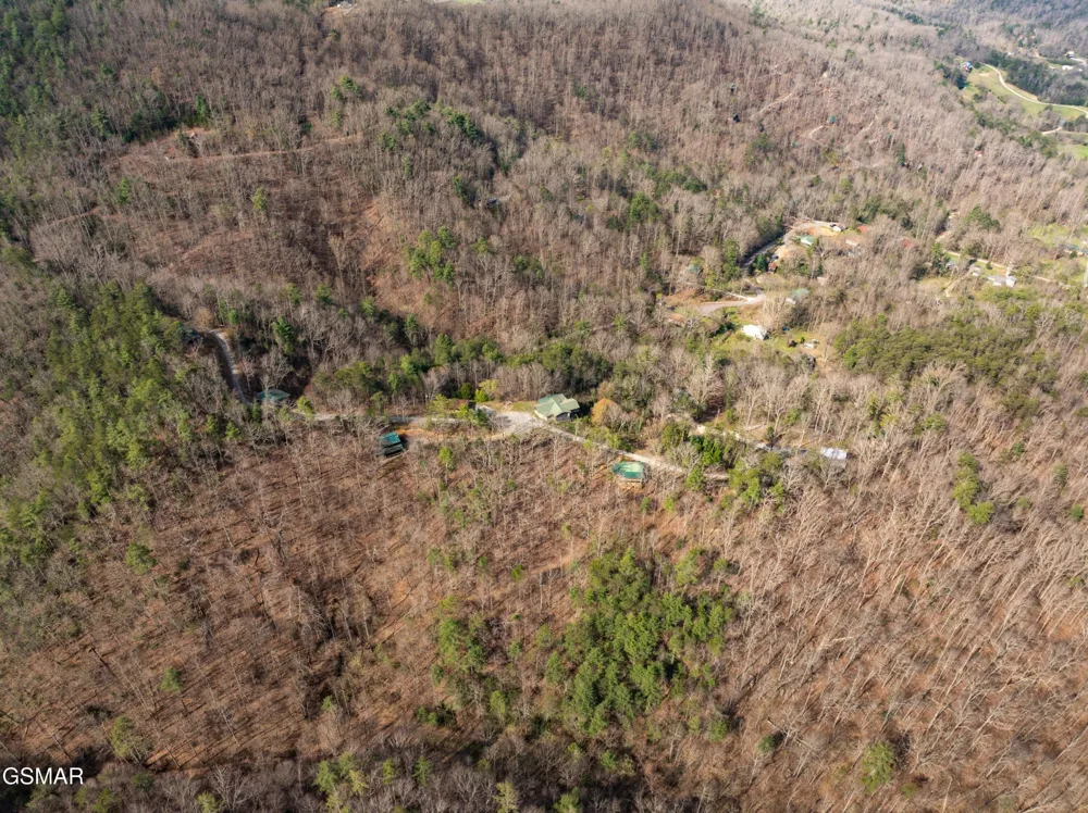 460 Boat Gunnel Road Townsend, TN 37882