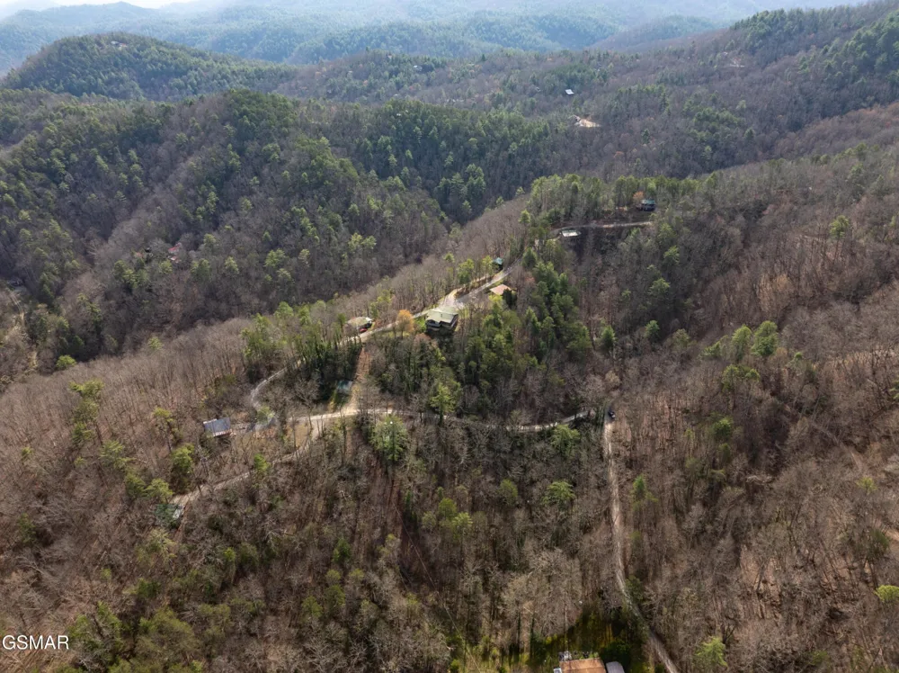 460 Boat Gunnel Road Townsend, TN 37882