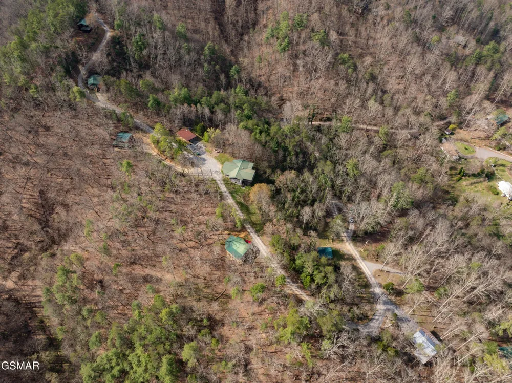 460 Boat Gunnel Road Townsend, TN 37882