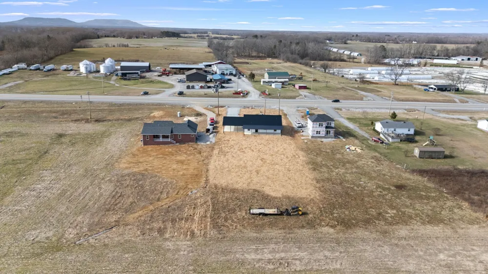 6245 McMinnville Hwy Smithville, TN 37166