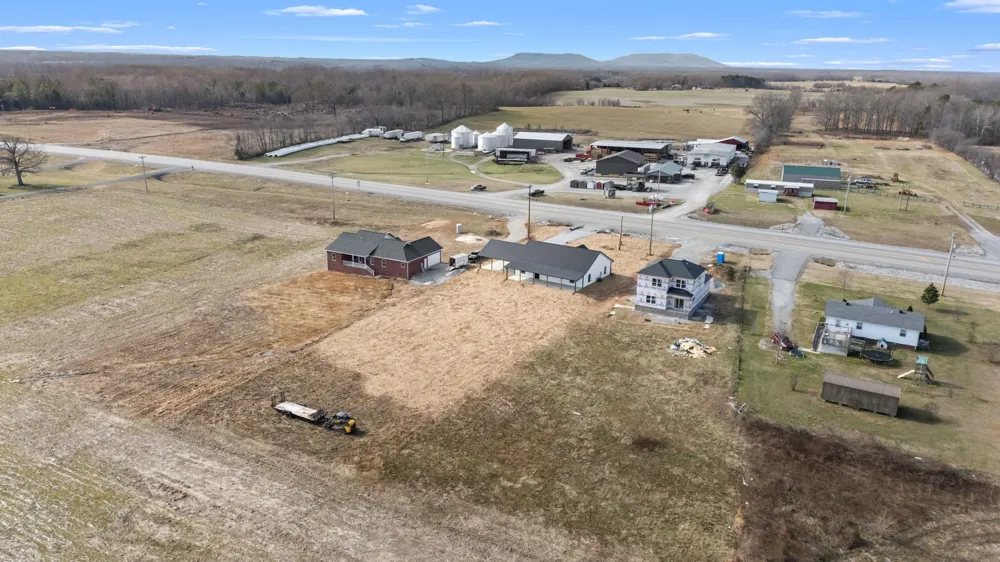 6245 McMinnville Hwy Smithville, TN 37166