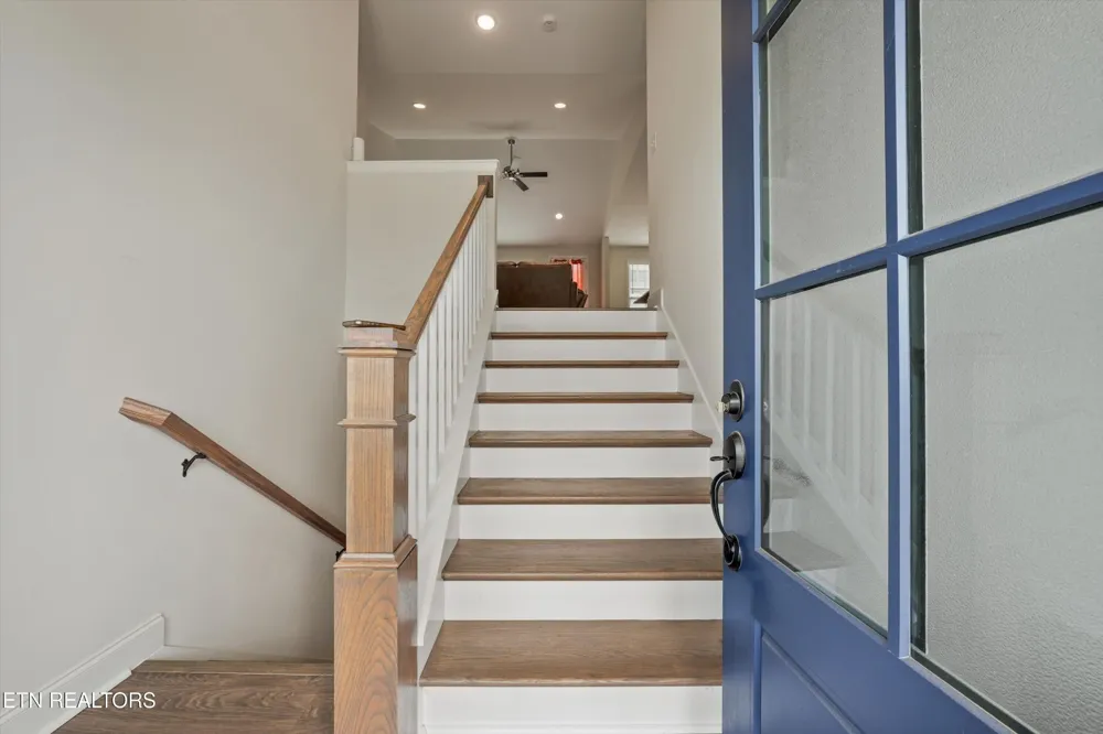 8121 Chapel Hill Lane Knoxville, TN 37938