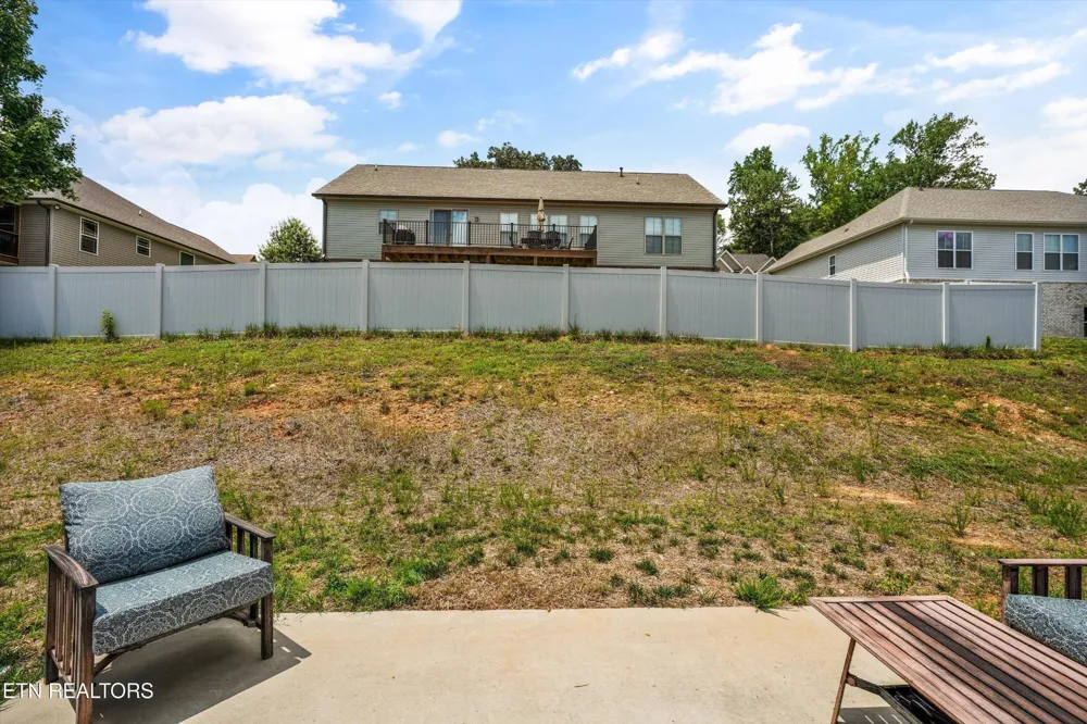 8121 Chapel Hill Lane Knoxville, TN 37938