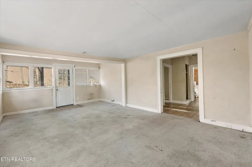 1080 Baker Ave Knoxville, TN 37920