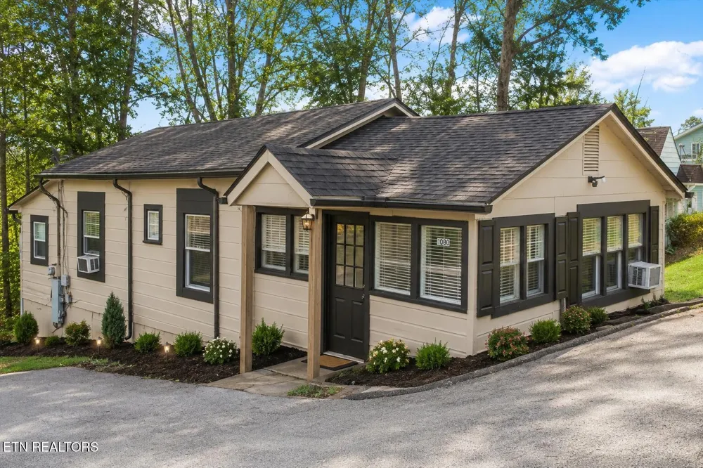 1080 Baker Ave Knoxville, TN 37920