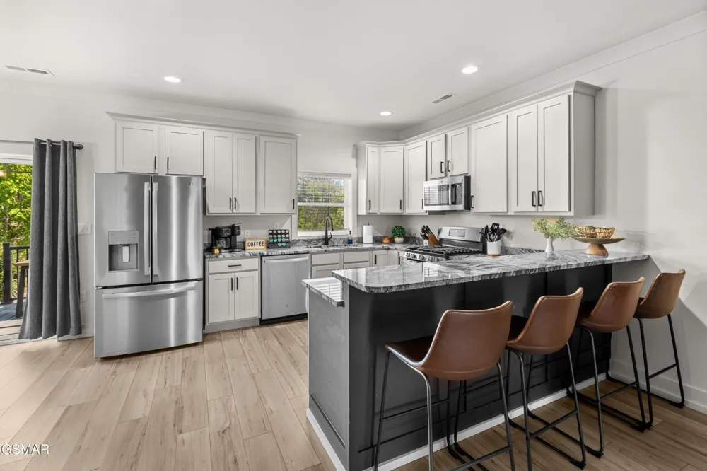 422 Fleeta Williams Way Sevierville, TN 37862