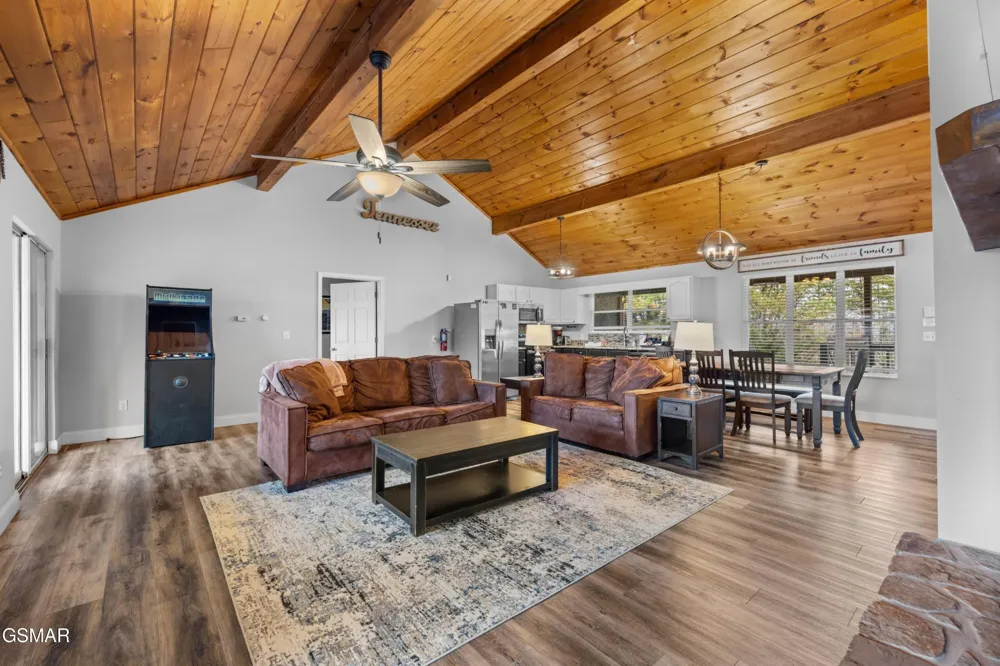 550 Sassafras Trail Pigeon Forge, TN 37876
