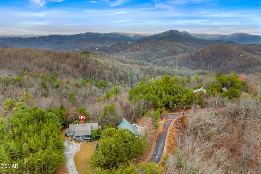 550 Sassafras Trail Pigeon Forge, TN 37876