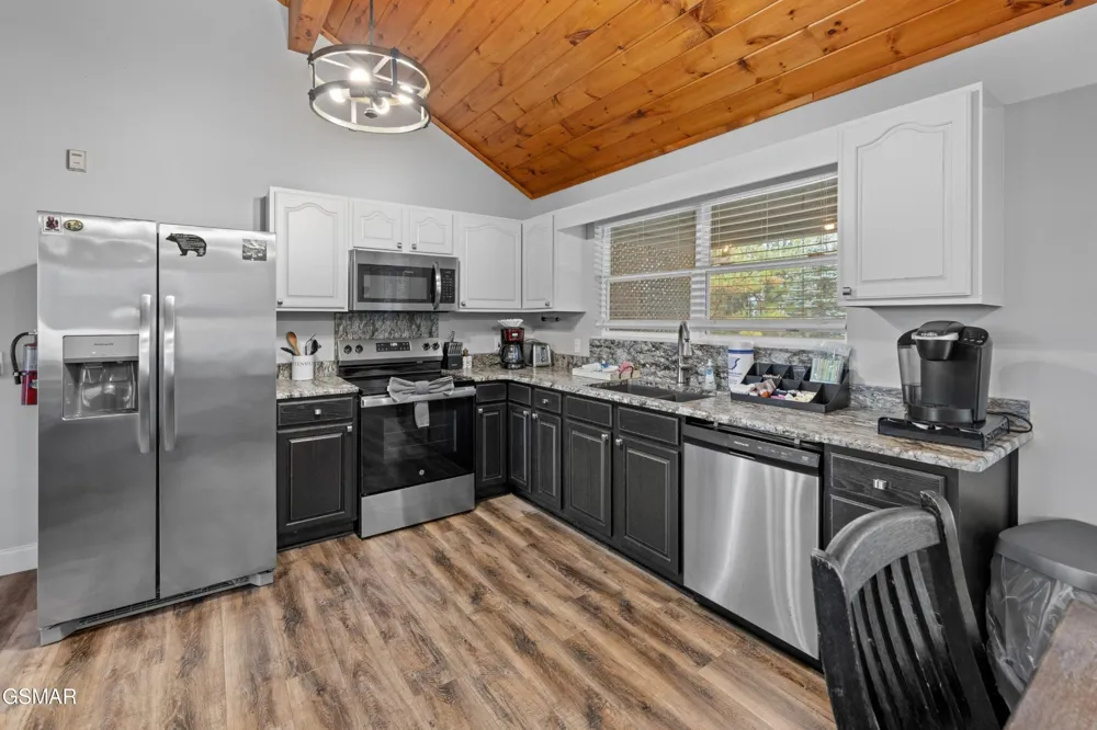 550 Sassafras Trail Pigeon Forge, TN 37876