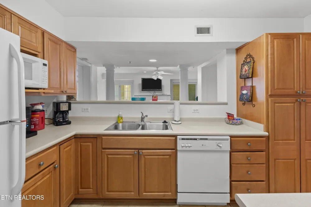 601 River Place Way #B101 Sevierville, TN 37862