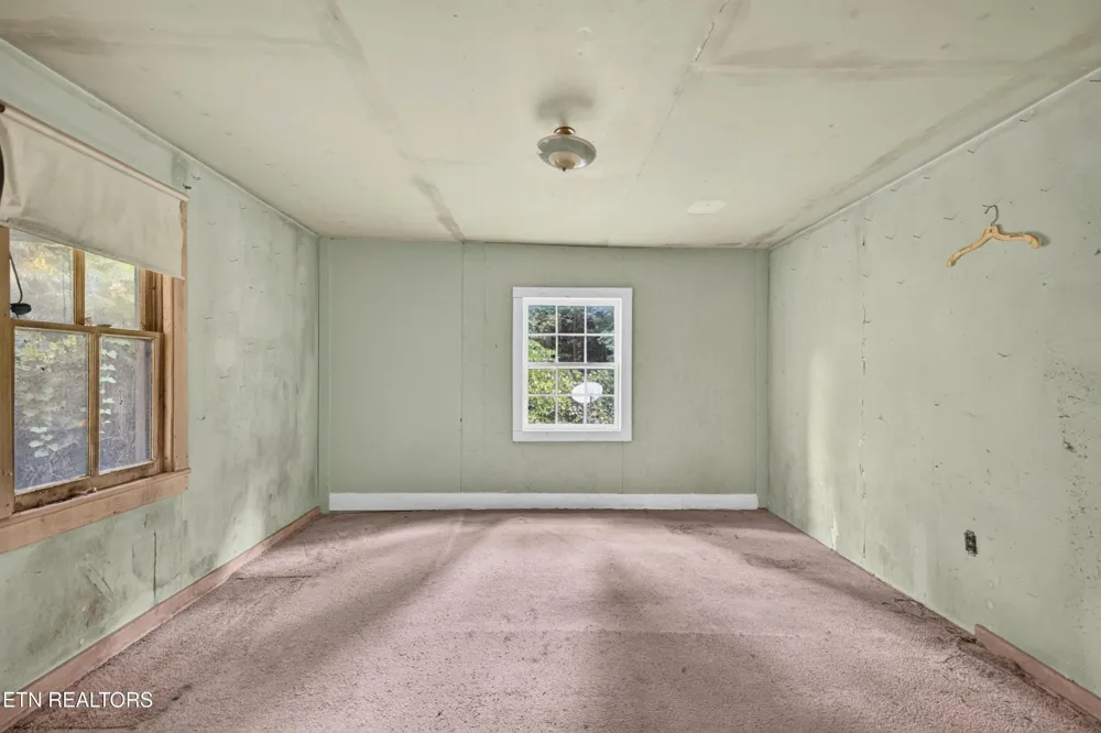 264 Beech Branch Rd Gatlinburg, TN 37738