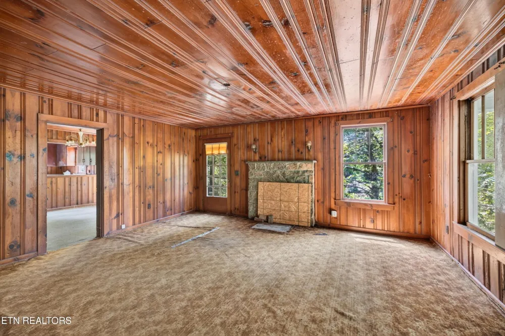 264 Beech Branch Rd Gatlinburg, TN 37738