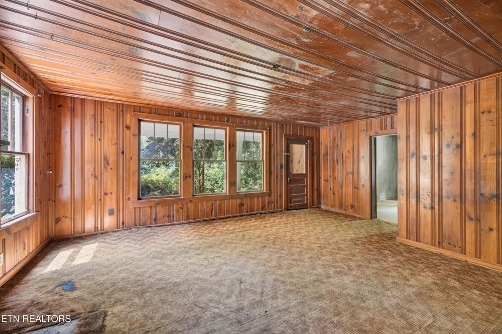 264 Beech Branch Rd Gatlinburg, TN 37738