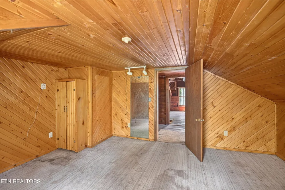 264 Beech Branch Rd Gatlinburg, TN 37738